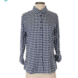 Blue plaid/checkered button shirt